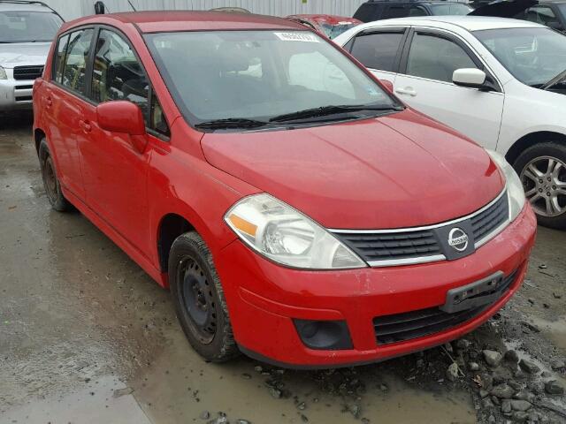 3N1BC13E28L356058 - 2008 NISSAN VERSA S RED photo 1