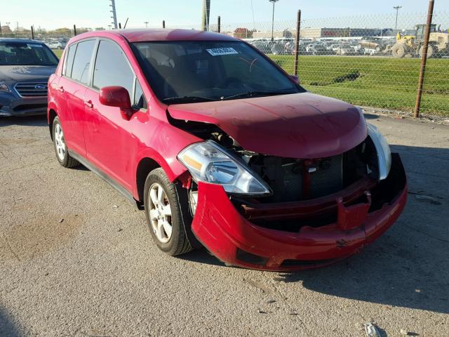 3N1BC13E87L451061 - 2007 NISSAN VERSA S RED photo 1