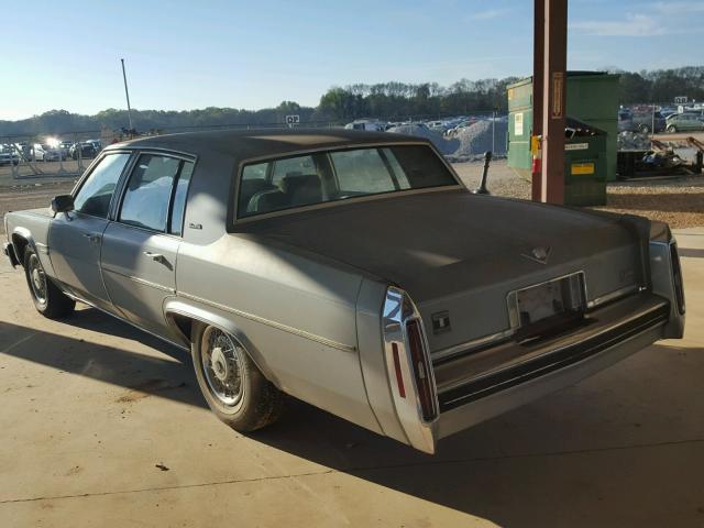 1G6AD6980D9214334 - 1983 CADILLAC DEVILLE GRAY photo 3