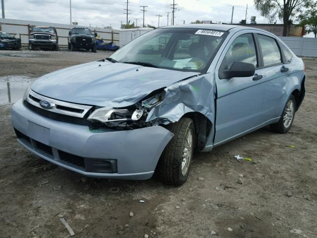 1FAHP35N29W179629 - 2009 FORD FOCUS SE BLUE photo 2