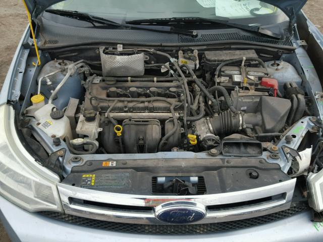 1FAHP35N29W179629 - 2009 FORD FOCUS SE BLUE photo 7