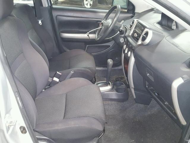 JTKKT624440060588 - 2004 TOYOTA SCION XA ვერცხლისფერი ფოტო 5