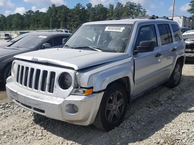 1J8FT48W87D272583 - 2007 JEEP PATRIOT LI SILVER photo 2