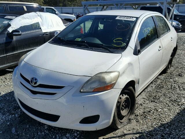 JTDBT903771121305 - 2007 TOYOTA YARIS WHITE photo 2