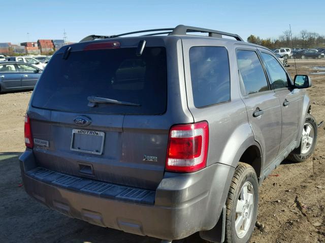 1FMCU0DG8BKA54867 - 2011 FORD ESCAPE XLT GRAY photo 4