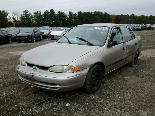 1Y1SK5289WZ414154 - 1998 CHEVROLET GEO PRIZM BEIGE photo 2