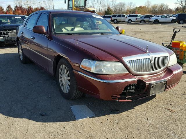 1LNHM82W93Y622573 - 2003 LINCOLN TOWN CAR S MAROON photo 1