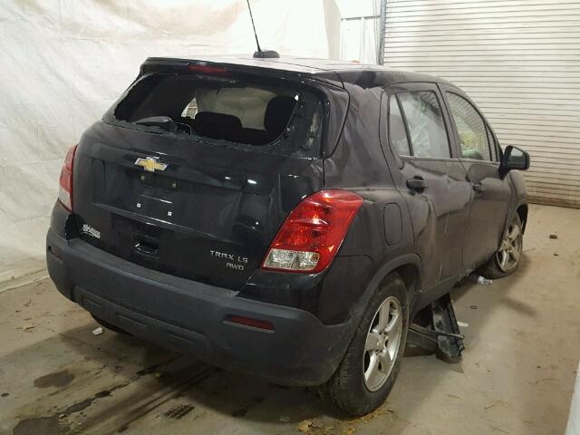 3GNCJPSB6FL254302 - 2015 CHEVROLET TRAX 1LS BLACK photo 4