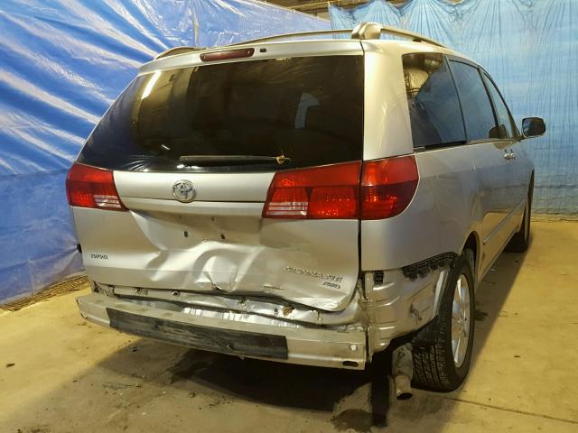 5TDBA22C75S029945 - 2005 TOYOTA SIENNA SILVER photo 4