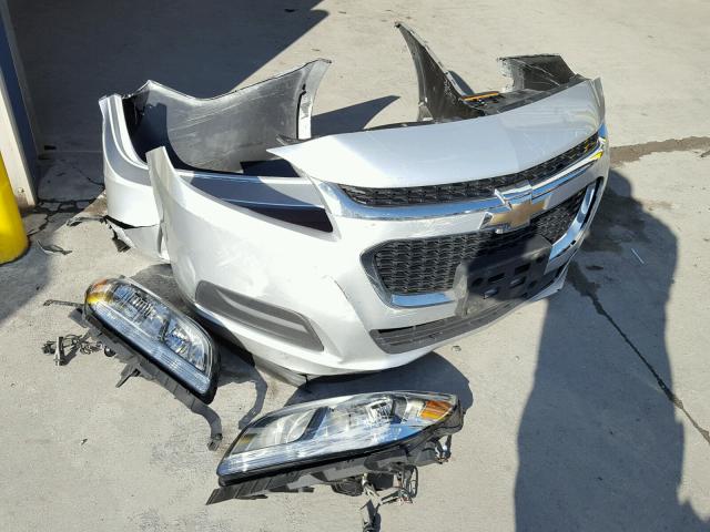 1G11B5SL6EF134253 - 2014 CHEVROLET MALIBU LS ვერცხლისფერი ფოტო 9