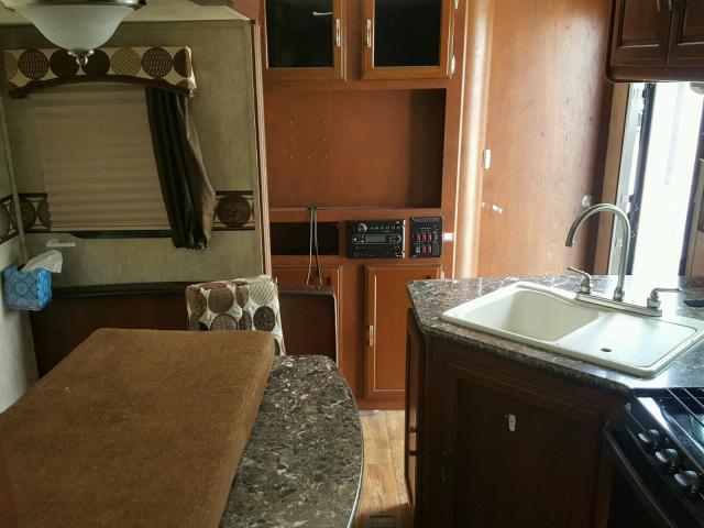 4YDT24025FT414945 - 2015 KEYSTONE PASSPORT TAN photo 8