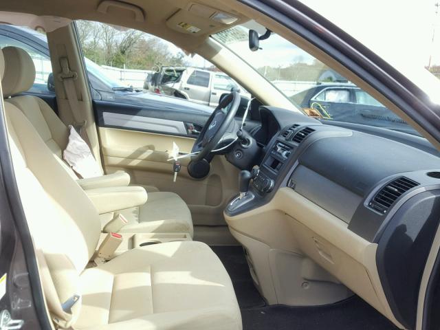 5J6RE4H35BL074900 - 2011 HONDA CR-V LX BROWN photo 5