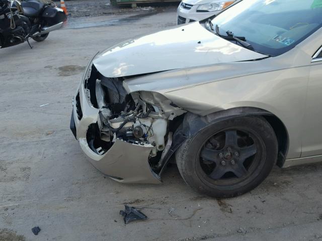 1G1ZA5EB1AF281423 - 2010 CHEVROLET MALIBU LS 金色 照片 9