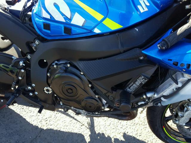 JS1GR7MA9F2100167 - 2015 SUZUKI GSX-R750 BLUE photo 7