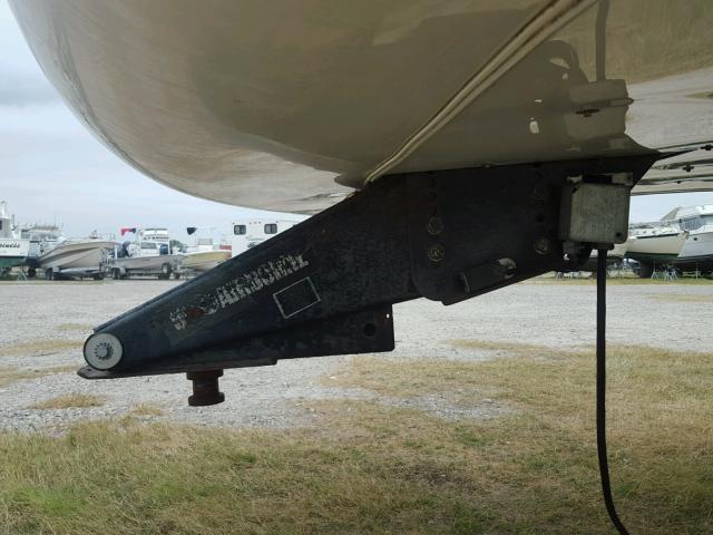 4YDF329224D510265 - 2004 KEYSTONE MONTANA WHITE photo 7