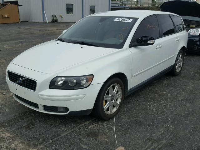 YV1MW382072287369 - 2007 VOLVO V50 2.4I WHITE photo 2