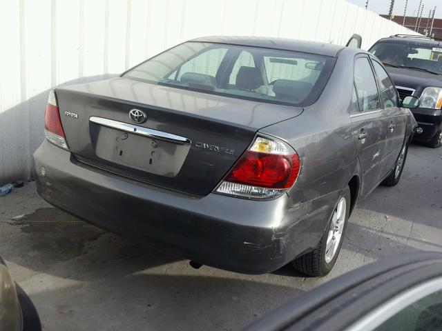 JTDBE32K820104166 - 2002 TOYOTA CAMRY LE GRAY photo 4