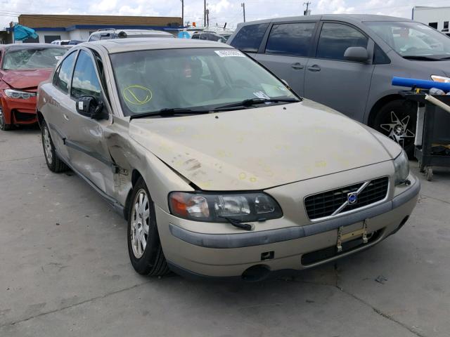 YV1RS61R922164298 - 2002 VOLVO S60 GOLD photo 1