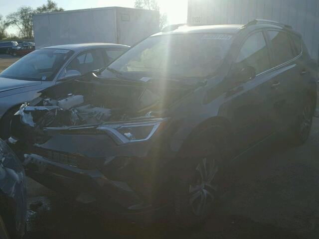 JTMBFREV2HJ108142 - 2017 TOYOTA RAV4 LE BLUE photo 2