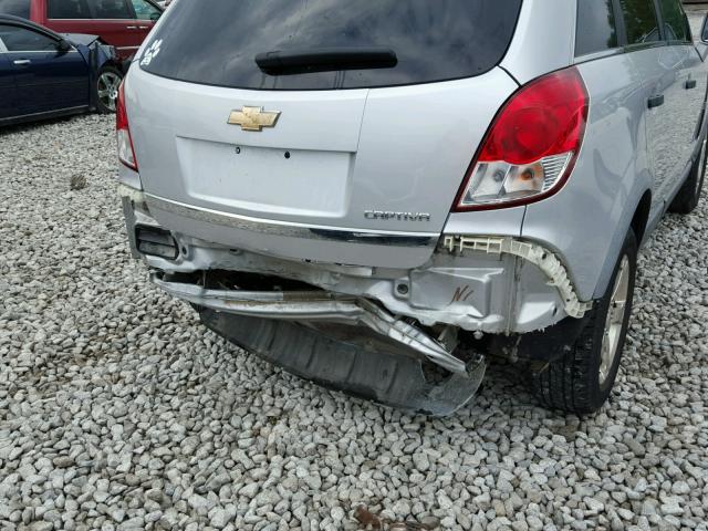 3GNAL2EK3CS574064 - 2012 CHEVROLET CAPTIVA SP SILVER photo 9