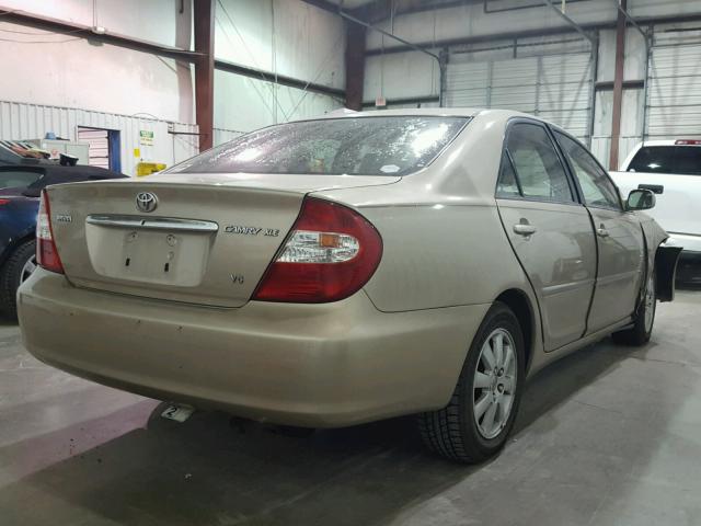 JTDBF30K340156095 - 2004 TOYOTA CAMRY LE 金色 照片 4