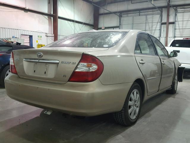 JTDBF30K340156095 - 2004 TOYOTA CAMRY LE GOLD photo 4