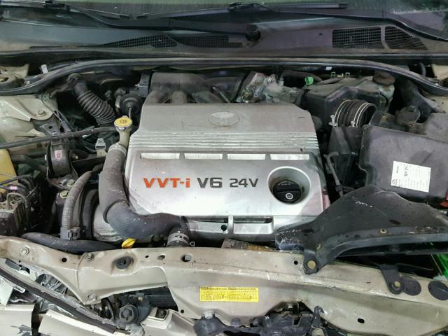 JTDBF30K340156095 - 2004 TOYOTA CAMRY LE 金色 照片 7