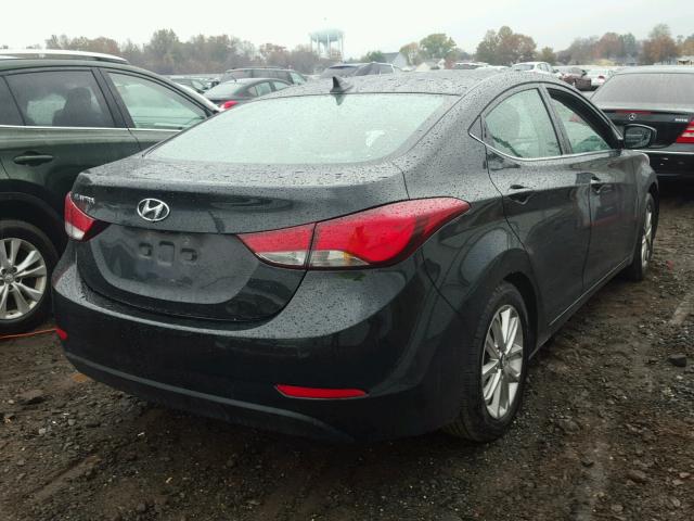 5NPDH4AEXFH599237 - 2015 HYUNDAI ELANTRA SE BLACK photo 4