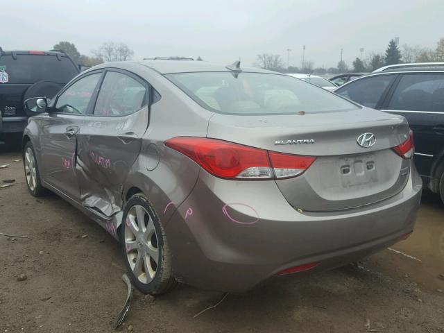 5NPDH4AE7BH009599 - 2011 HYUNDAI ELANTRA GL GRAY photo 3