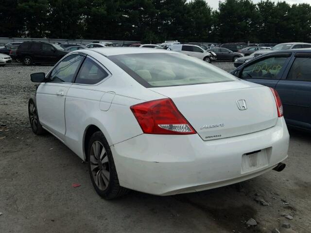 1HGCS1B30BA013673 - 2011 HONDA ACCORD LX- WHITE photo 3