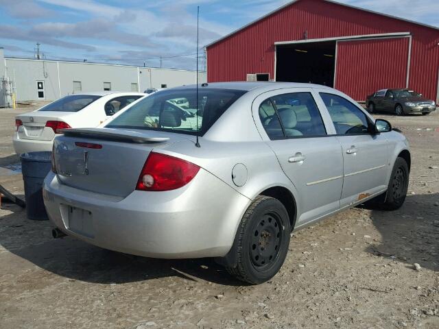 1G2AL55F477303620 - 2007 PONTIAC G5 SE SILVER photo 4