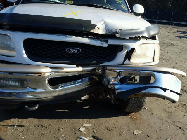 1FTRX18L2WNA32628 - 1998 FORD F150 WHITE photo 9