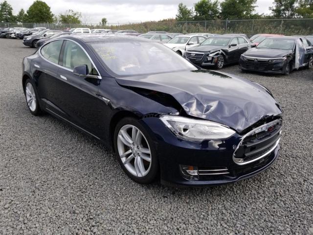 5YJSA1S25FF082036 - 2015 TESLA MODEL S 70 BLUE photo 1