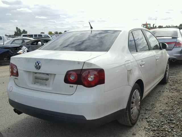 3VWJZ71K48M107030 - 2008 VOLKSWAGEN JETTA S WHITE photo 4