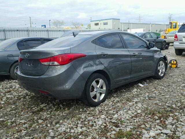 5NPDH4AE8DH294929 - 2013 HYUNDAI ELANTRA GL CHARCOAL photo 4