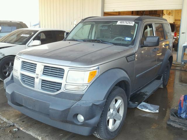 1D8GT28KX7W683096 - 2007 DODGE NITRO SXT TWO TONE photo 2