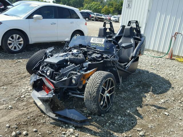 57XAAPFA6H8121694 - 2017 POLARIS SLINGSHOT BLACK photo 2