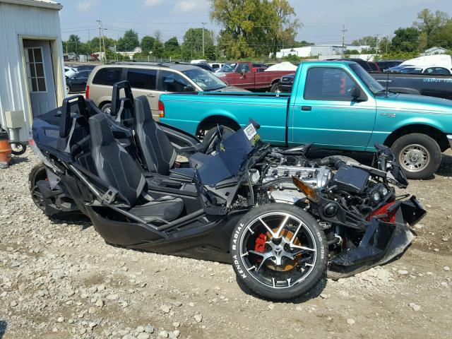 57XAAPFA6H8121694 - 2017 POLARIS SLINGSHOT BLACK photo 9