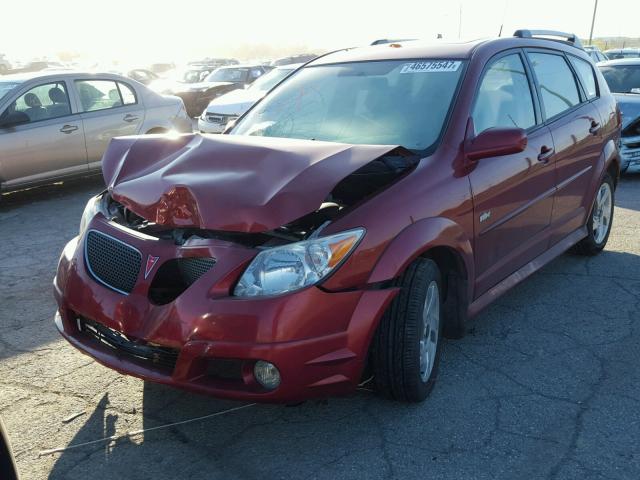 5Y2SL67858Z418365 - 2008 PONTIAC VIBE RED photo 2