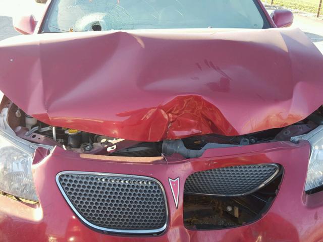 5Y2SL67858Z418365 - 2008 PONTIAC VIBE RED photo 7