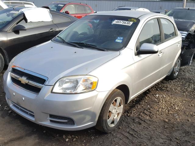 KL1TD5DE8BB127906 - 2011 CHEVROLET AVEO LS SILVER photo 2