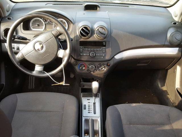 KL1TD5DE8BB127906 - 2011 CHEVROLET AVEO LS SILVER photo 9