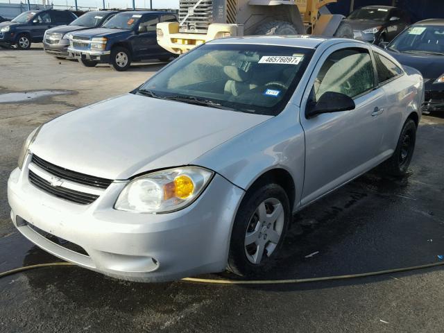 1G1AK18F287269870 - 2008 CHEVROLET COBALT LS GRAY photo 2