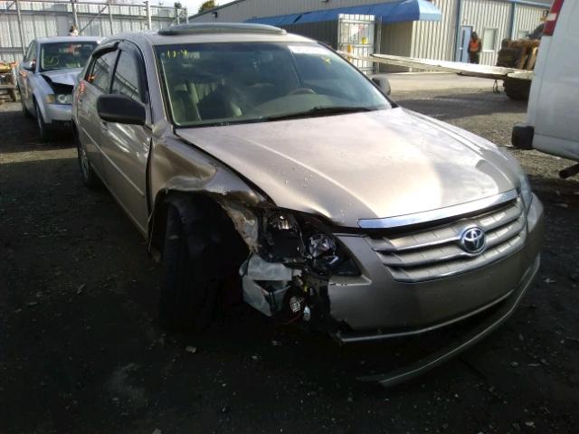 4T1BK36B97U216084 - 2007 TOYOTA AVALON XL GOLD photo 1