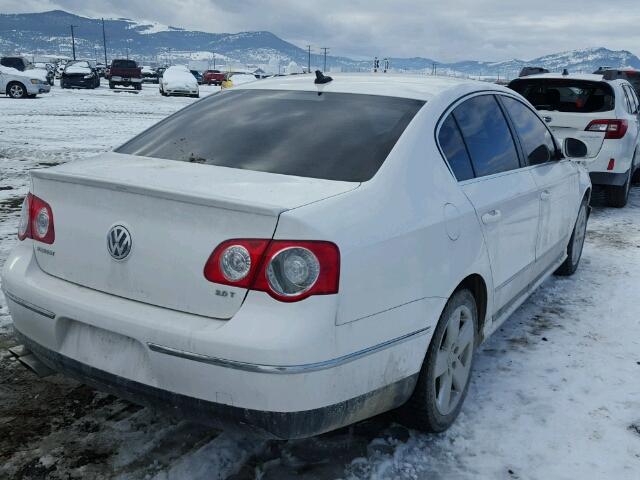 WVWAK73C38P049015 - 2008 VOLKSWAGEN PASSAT KOM WHITE photo 4