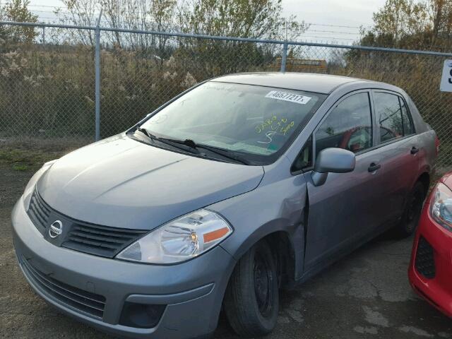 3N1CC11E69L467933 - 2009 NISSAN VERSA GRAY photo 2