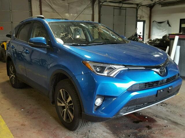 JTMRFREV2HJ169702 - 2017 TOYOTA RAV4 XLE BLUE photo 1