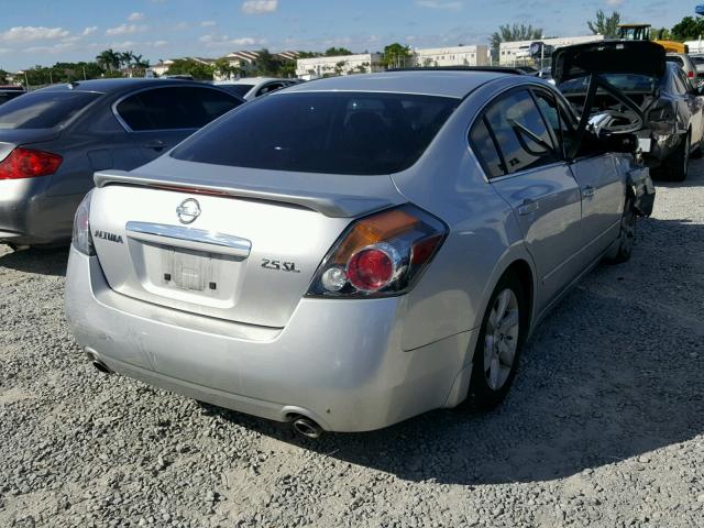 1N4AL21E18C285079 - 2008 NISSAN ALTIMA 2.5 SILVER photo 4