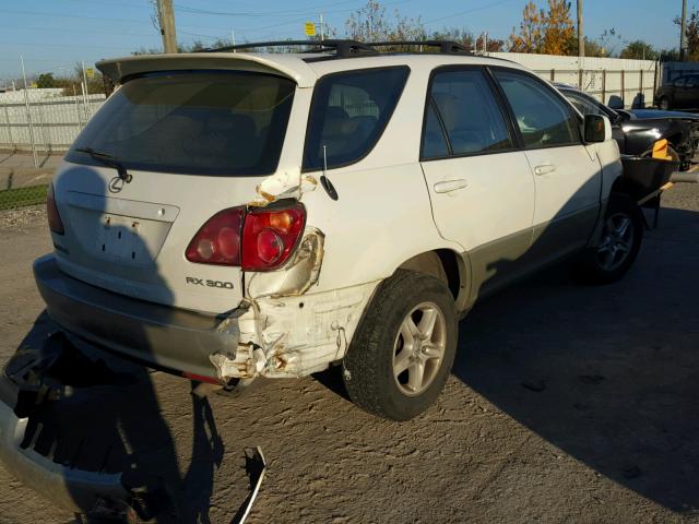 JT6HF10U5Y0132250 - 2000 LEXUS RX 300 WHITE photo 4