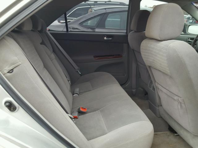 4T1BE32K85U962228 - 2005 TOYOTA CAMRY LE 银色 照片 6